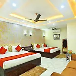 Hotel Sky