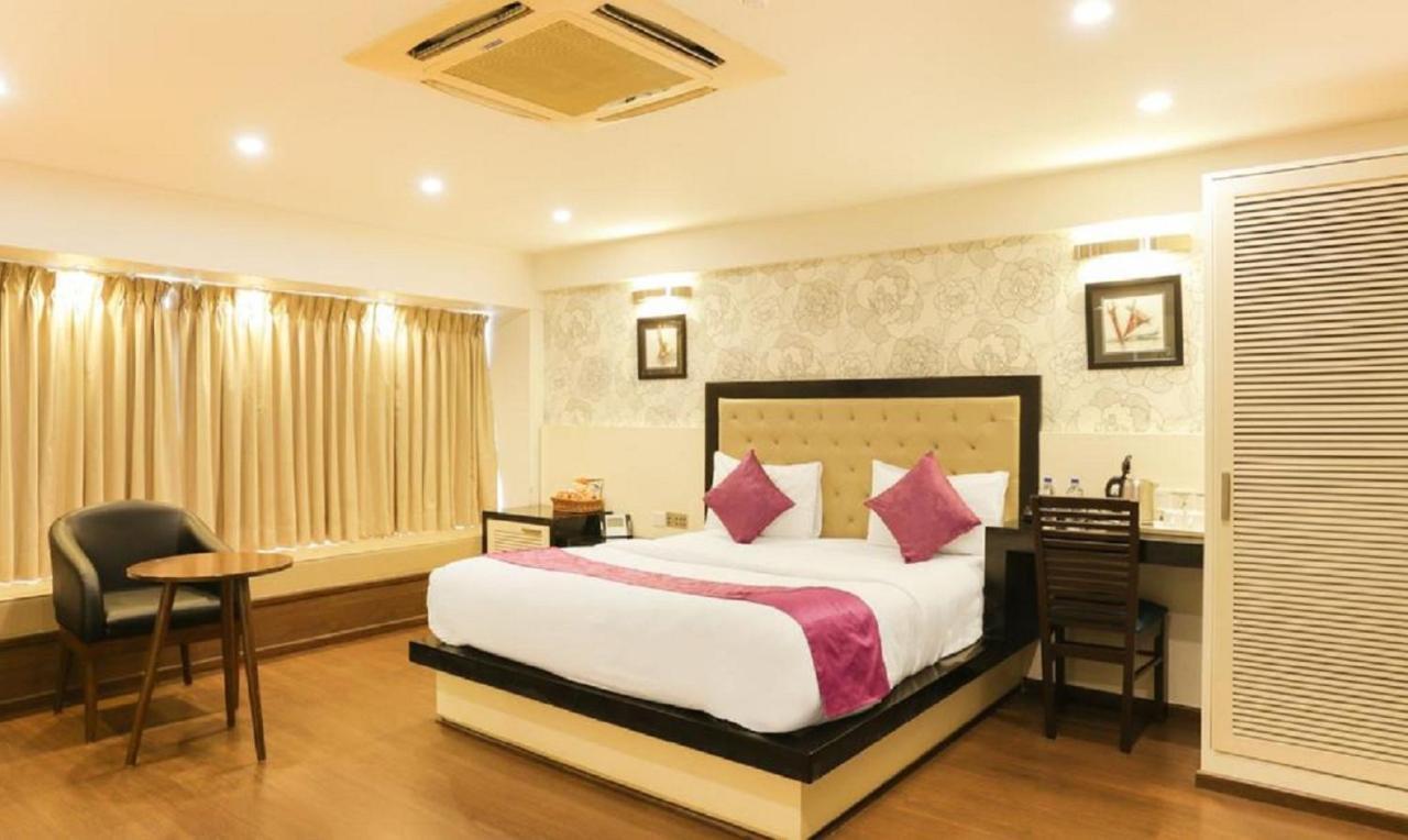 Sky New Delhi